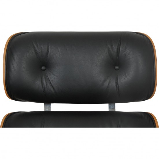 Charles Eames Lounge chair with ottoman in black leather