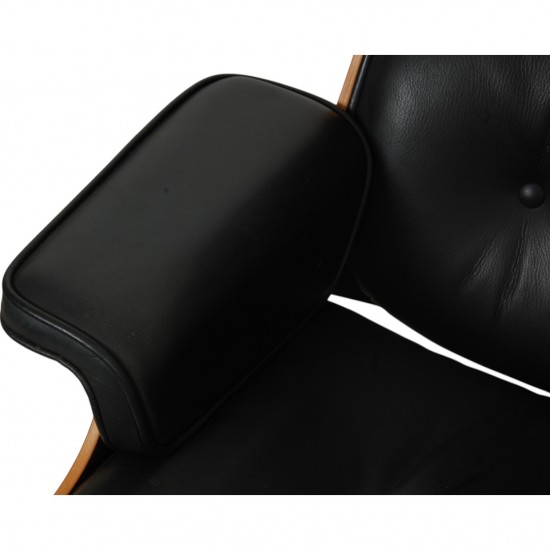 Charles Eames Lounge chair with ottoman in black leather