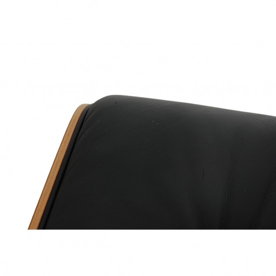 Charles Eames Lounge chair med ottoman i sort læder