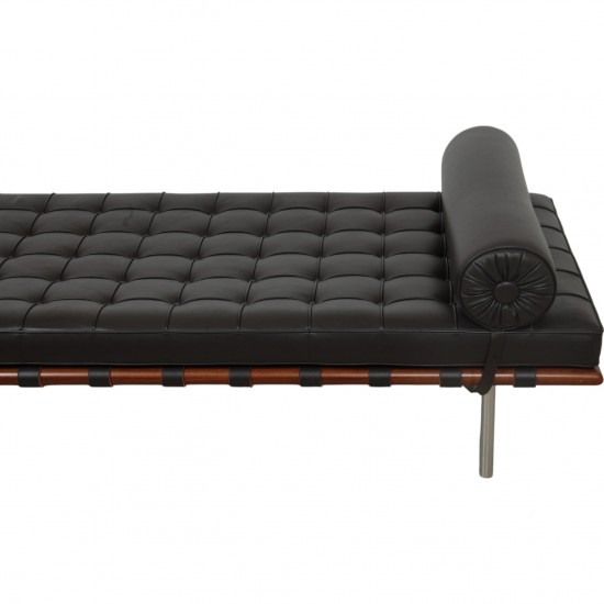 Ludwig Mies van der Rohe Barcelona daybed i brun læder