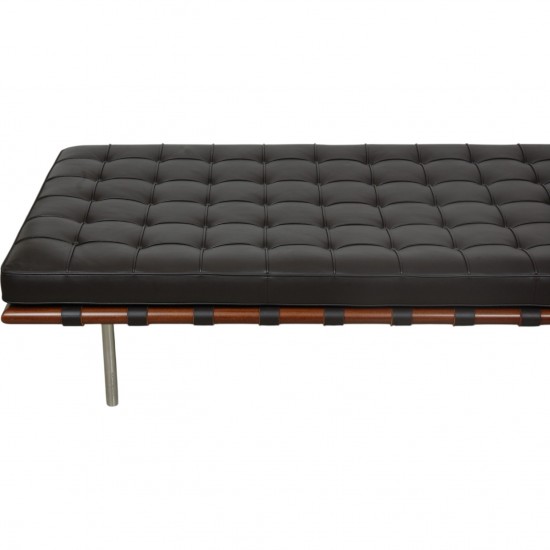 Ludwig Mies van der Rohe Barcelona daybed i brun læder