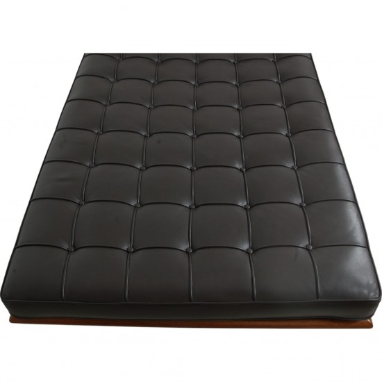 Ludwig Mies van der Rohe Barcelona daybed i brun læder