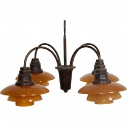 Poul Henningsen PH2/2 vintage 4-armed bombardements chandelier with amber glass