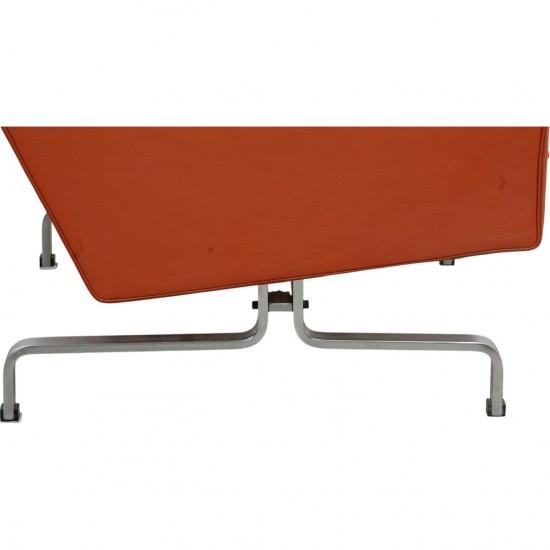 Poul Kjærholm PK-31/1 loungestol i terracotta læder