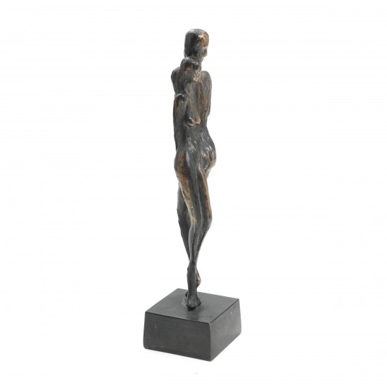  Stiig Kalsing. Patineret bronze. H. 44 cm.