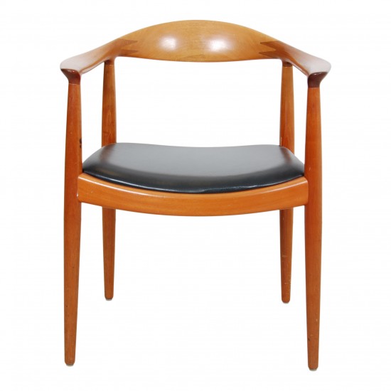 Hans Wegner the chair, Mahogany and black leather