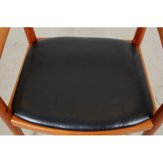 Hans Wegner the chair, Mahogany and black leather