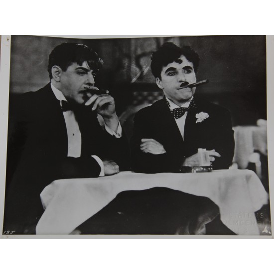 Charlie Chaplin pressefotos fra filmen Rampelys (Limelight) 2stk