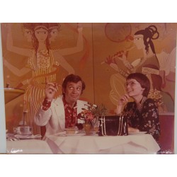 Jean-Paul Belmondo and Mia Farrow. Original pressfoto