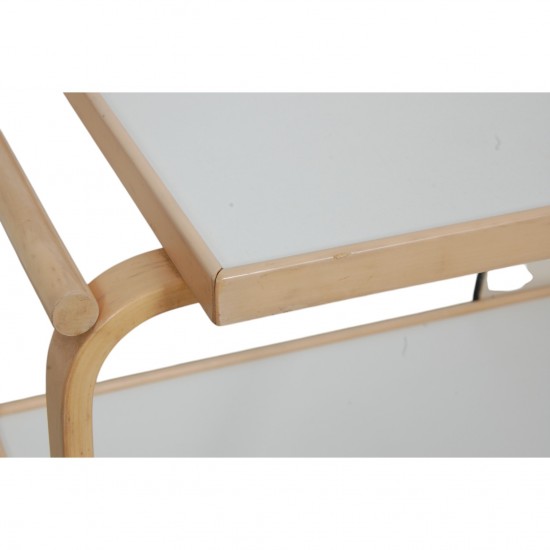 Alvar Alto Serving table 901