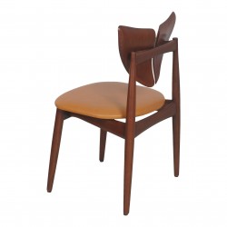 Kurt Østervig Butterfly chair of dark oak wood Kurt Østervig Butterfly chair of dark oak wood