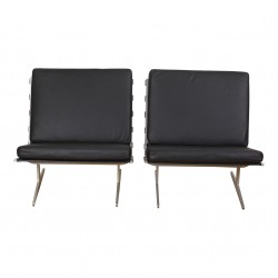 Paul Leidersdorff Set of Caravelle armchairs with black leather (2)