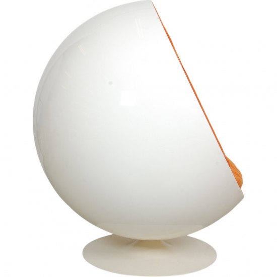 Eero Aarino ball chair i orange stof