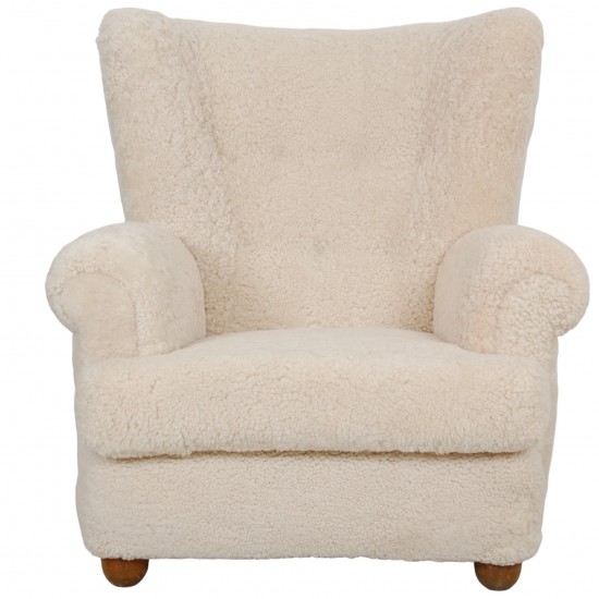 Danish Lounge chair in wool