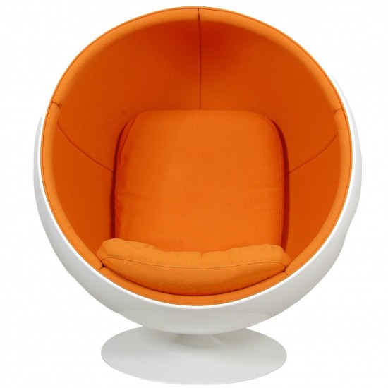 Eero Aarino Ball chair i Orange Hallingdal stof