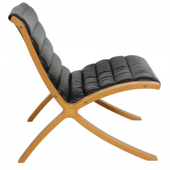 Hvidt og Mølgaard Ax lounge chair in black leather
