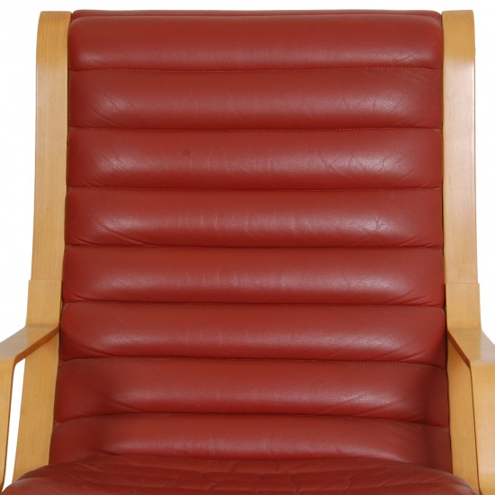 Hvidt og Mølgaard Ax loungechair in red leather 