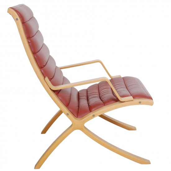 Hvidt og Mølgaard Ax loungechair in red leather 