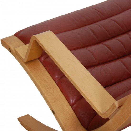 Hvidt og Mølgaard Ax loungechair in red leather 