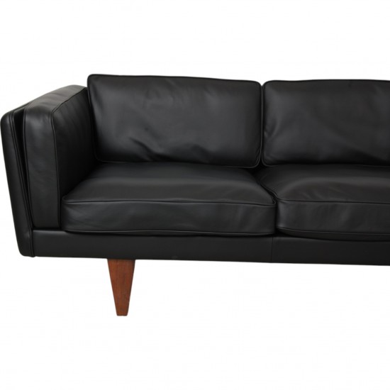 Illum Wikkelsø 3.seater V.11 sofa new reupholstered in black leather