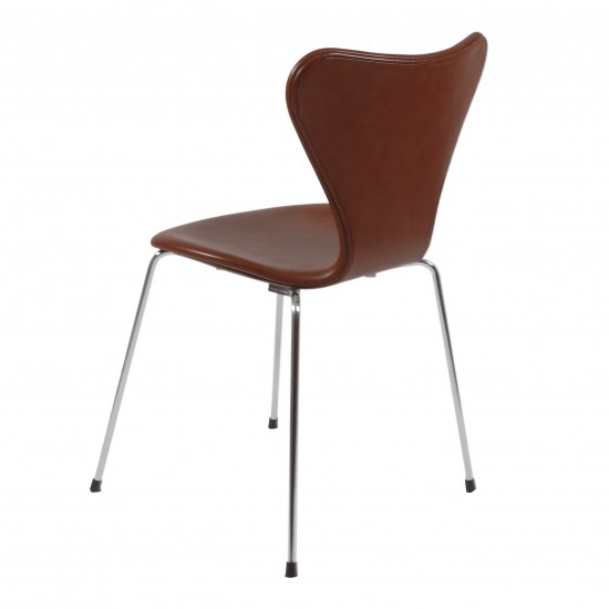 Arne Jacobsen seven chair, newly upholstered 3107, mocha classic leather
