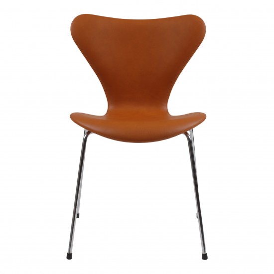 Arne Jacobsen syver stol, 3107, nypolstret i cognac classic læder