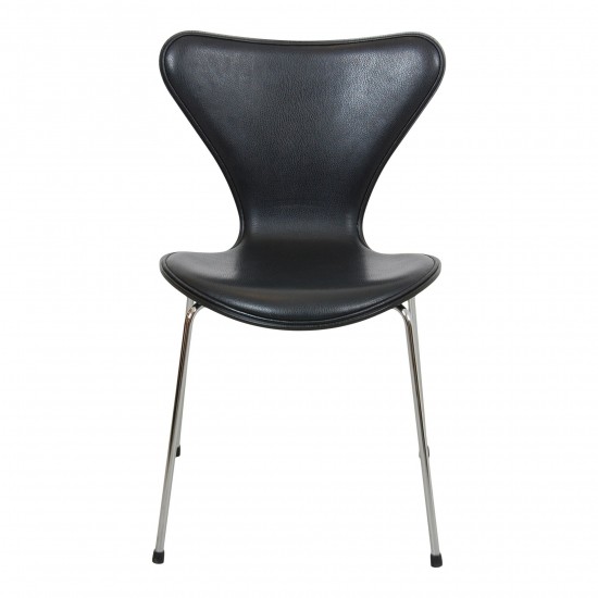 Arne Jacobsen seven chair Black lacquer Ash/black leather