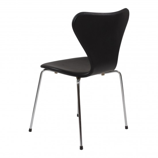 Arne Jacobsen seven chair, 3107, newly upholstered, black aniline leather