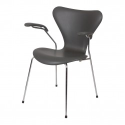Arne Jacobsen Syver armstol, 3207, nypolstret i mørkegråt classic læder