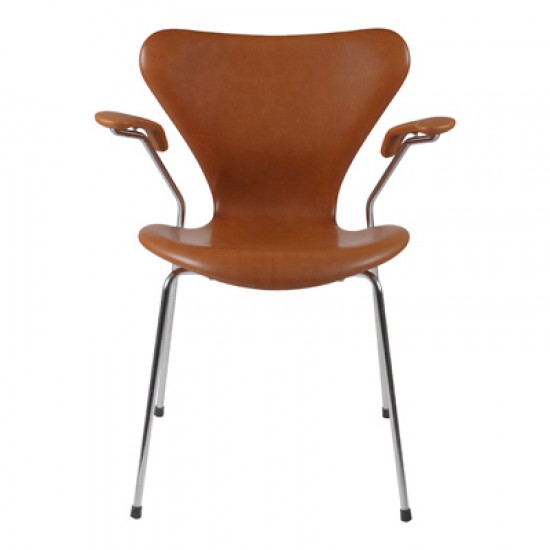 Arne Jacobsen Armchair, 3207, newly upholstered mocha aniline leather