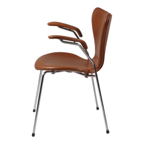 Arne Jacobsen Armchair, 3207, newly upholstered mocha aniline leather