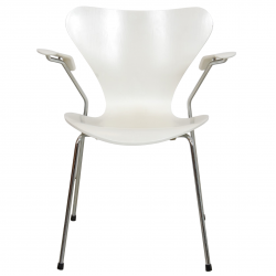 Arne Jacobsen 3207 Seven armchair white