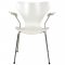 Arne Jacobsen 3207 Seven armchair white