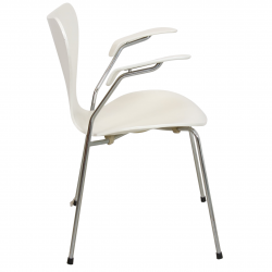Arne Jacobsen 3207 Seven armchair white