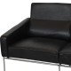 Arne Jacobsen 3-personers 3303 sofa i sort læder