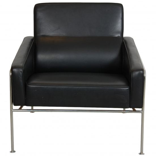 Arne jacobsen Airport loungechair in patinated black leather