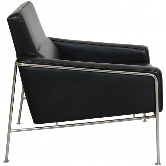 Arne Jacobsen Lufthavsstol i patineret sort læder