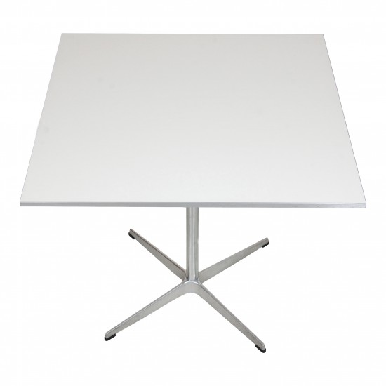 Jacobsen cafebord med hvid laminat 80x80