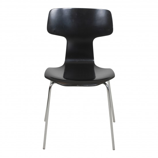 Arne Jacobsen T-stolen sort lakeret