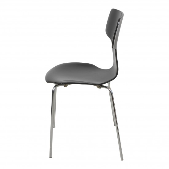 Arne Jacobsen T-stolen sort lakeret