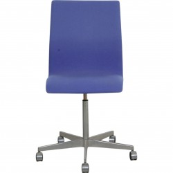 Arne Jacobsen Oxford office chair in blue fabric