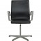 Arne Jacobsen Oxford chair in black Essential leather