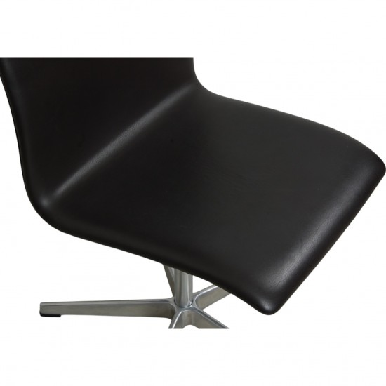Arne Jacobsen Set of 6 Oxford chairs in dark brown leather