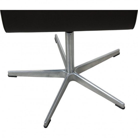 Arne Jacobsen Set of 6 Oxford chairs in dark brown leather