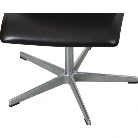 Arne Jacobsen Set of 6 Oxford chairs in dark brown leather