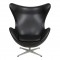 Arne Jacobsen Ægget nypolstret i sort anilin læder