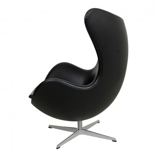 Arne Jacobsen Egg chair reupholstered in black aniline leather