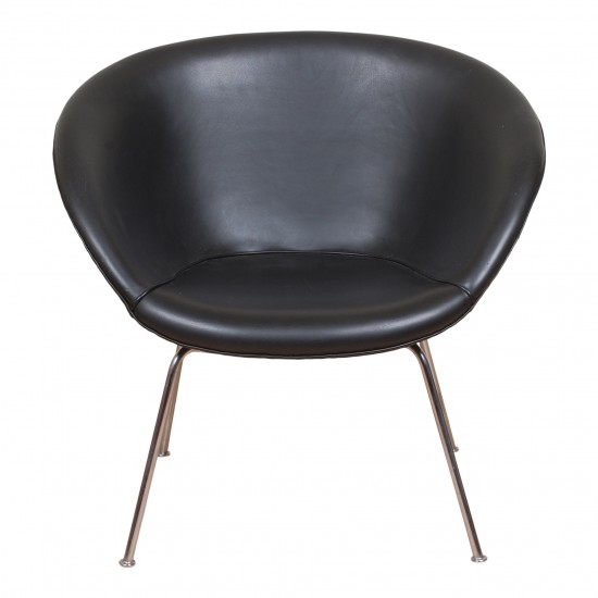 Arne Jacobsen Pot with original black leather