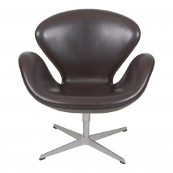 Arne Jacobsen Swan chair with original brown leather Arne Jacobsen Swan chair with original brown leather