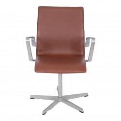 Arne Jacobsen Oxford stol i mokka læder Arne Jacobsen Oxford stol i mokka læder